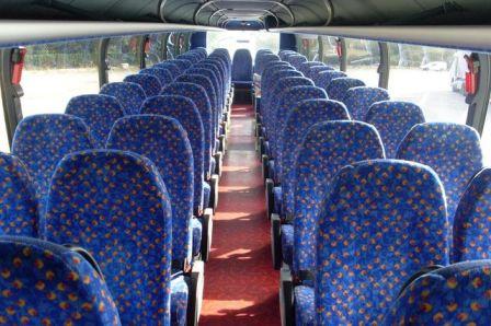 Divstāvu autobusu noma Ludzā 67 69 70 72 75 sēdvietas