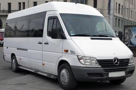 Mercedes Sprinter noma Ludzā 14 17 19 20 sēdvietas